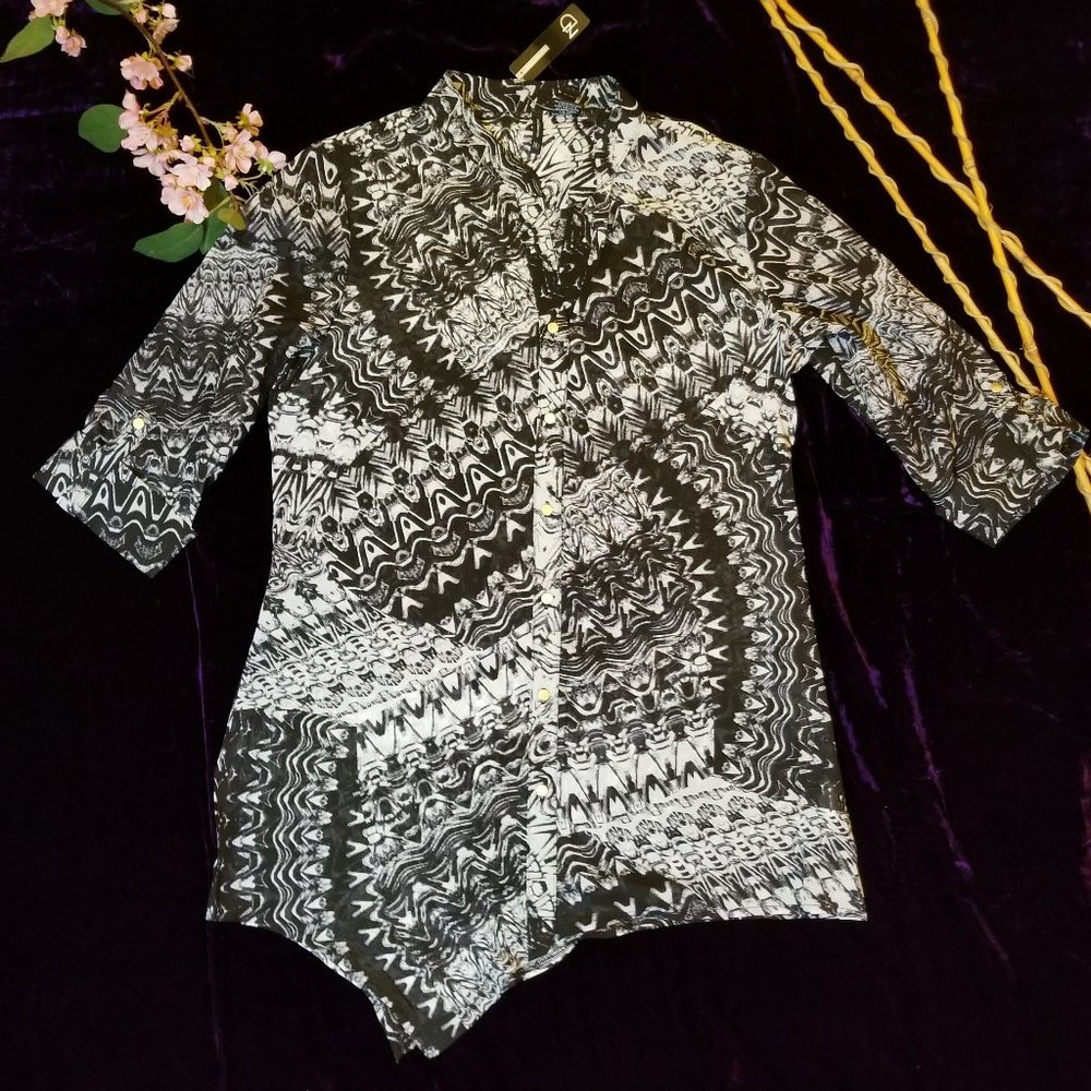 Abstract boho black and white tunic blouse